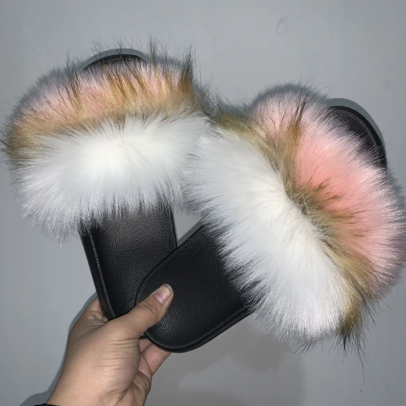 New Arrival Girl Luxury Fluffy Fur Slippers Ladies Indoor Warm Furry Fur Flip Flops Women Amazing Plush Fur Slides Wholesale Hot