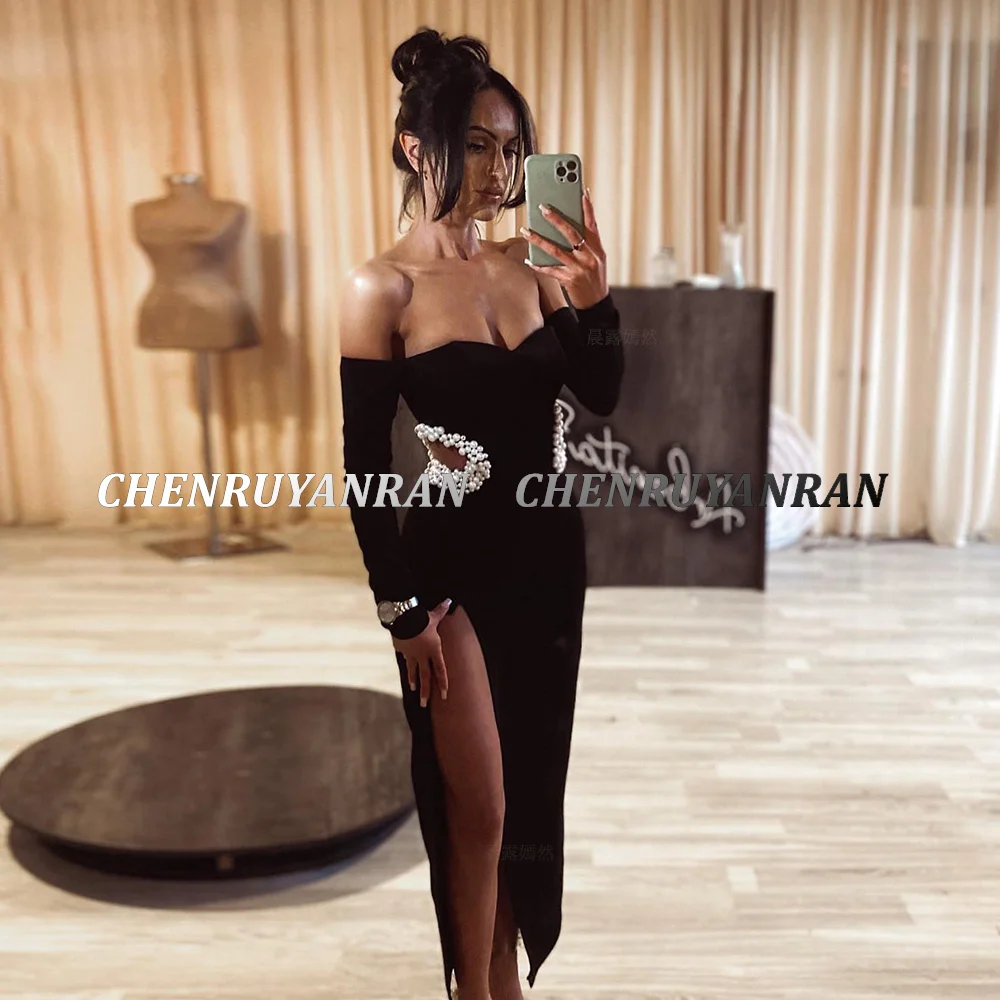 Schwarze Abendkleider 2025: Elegante Meerjungfrauen-Ballkleider aus Satin mit Sweetheart-Ausschnitt, Perlen und sexy Schlitz – Hochwertige, formelle Partykleider – Detail 4