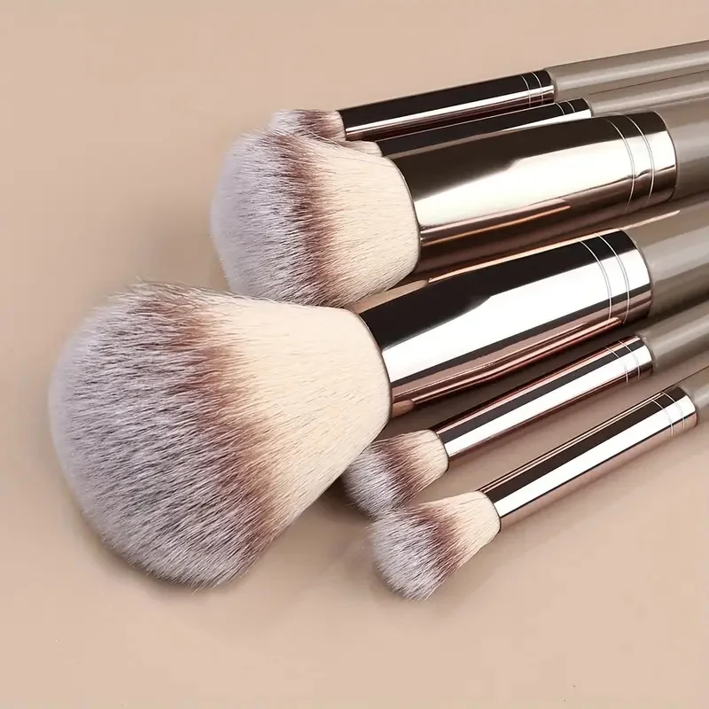 Set de 3 a 20 brochas de maquillaje premium, suaves y esponjosas, para base, sombras, rubor y kabuki 4