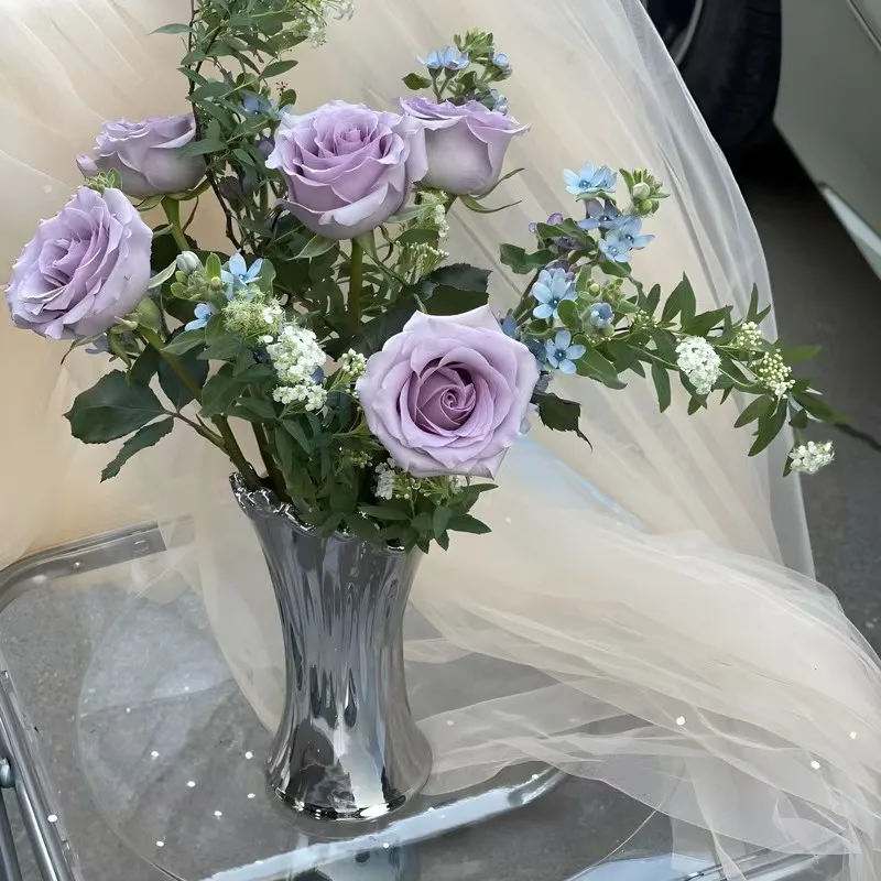 Cross-border foreign trade electroplated silver-colored ceramic flower vase, luxurious and high-end home decoration vase for flo