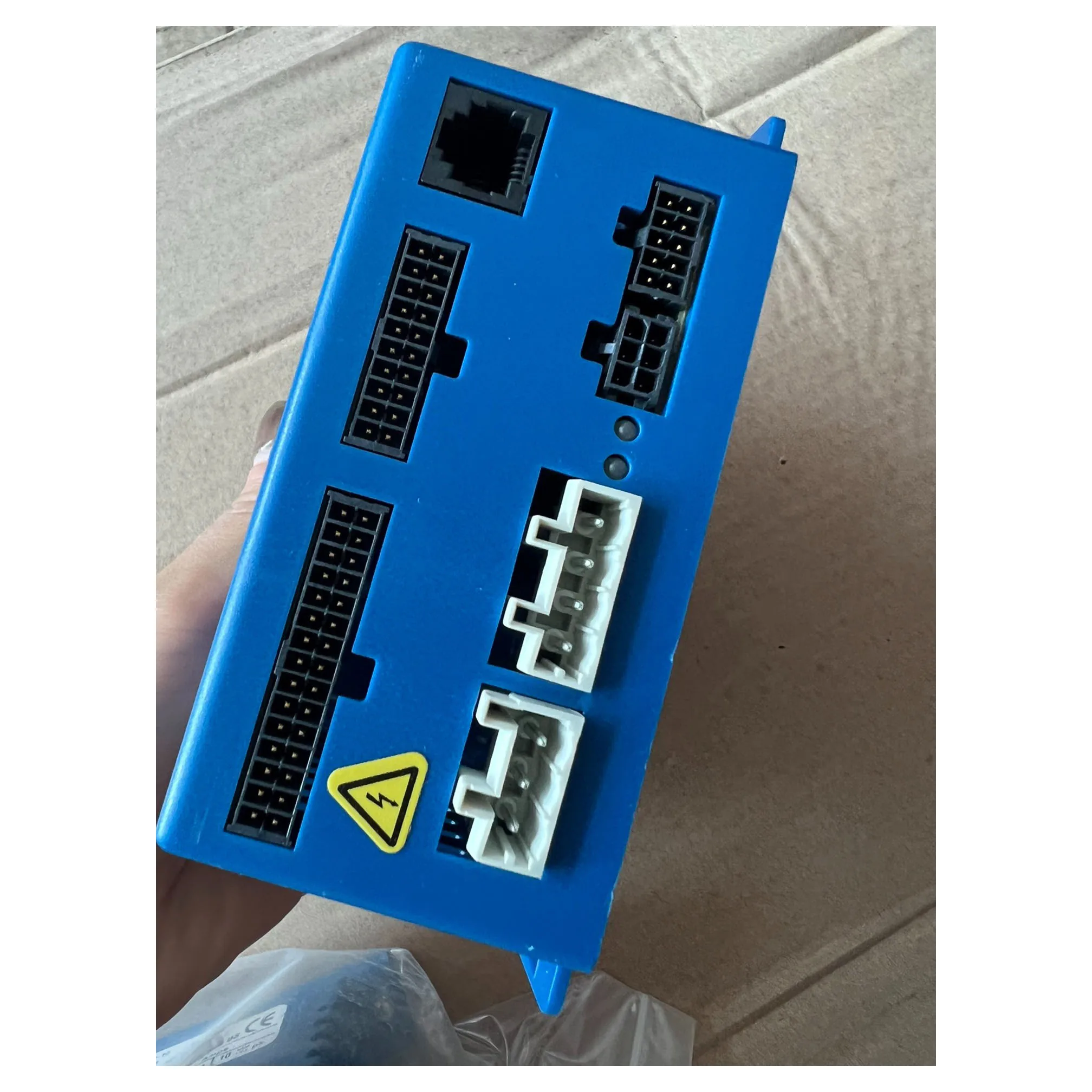 XSJ-230-06-R servo drive used in good condition