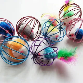 Brinquedo Bolinha Para Gato Gaiola Redonda Com Ratinho - CORES SORTIDAS