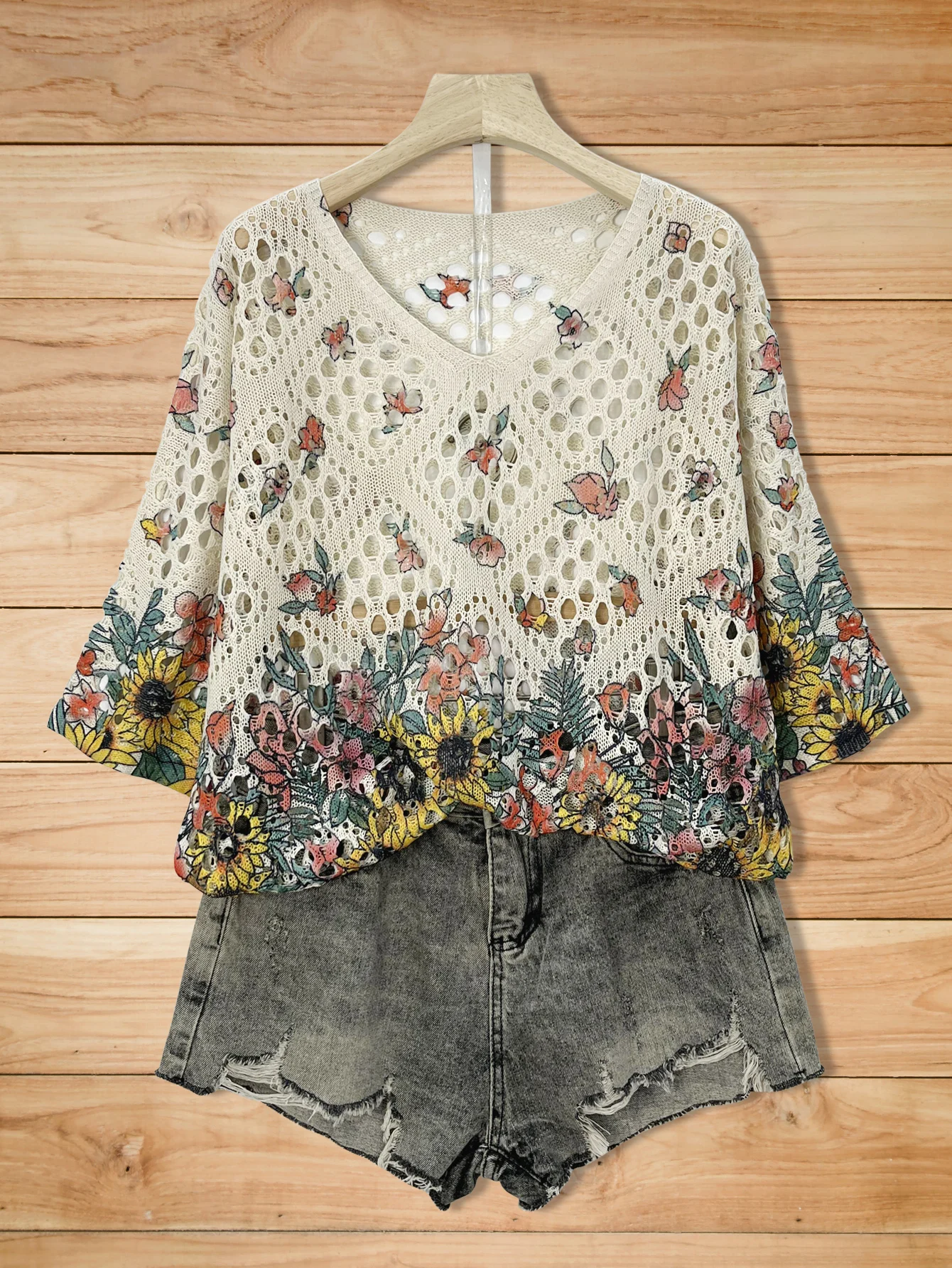 Women's Floral Print Hollow Out Knit Sweater, Casual V Neck Half Sleeve Loose Fit Pullover Top for Summer Vacation Streetwear view 2