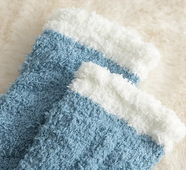 5 Paar verdickte Korallen-Fleece-Socken für Damen, mittlere Ärmel, bequeme und wärmende Wintersocken, Bodensocken – Detail 8