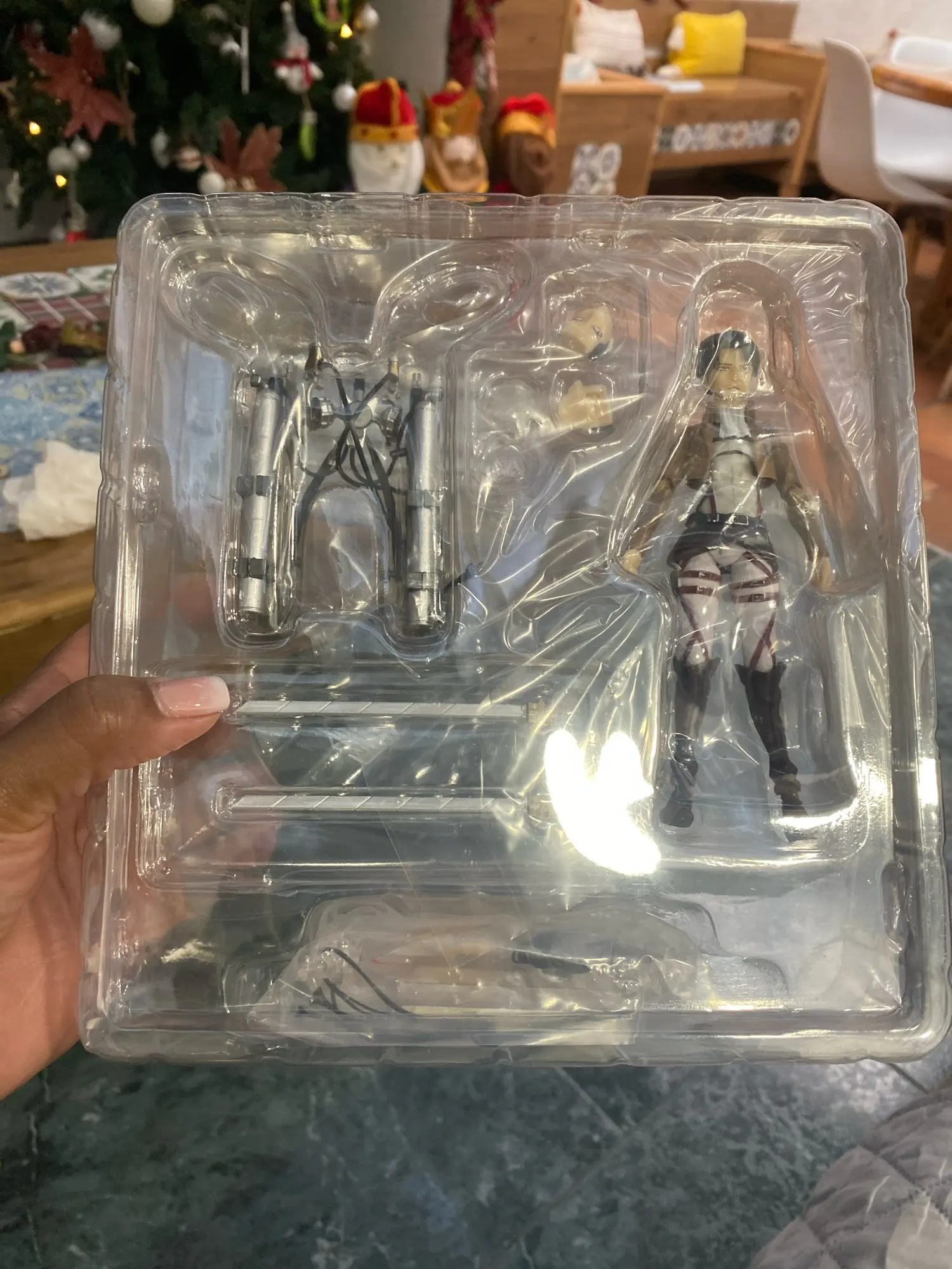 Attack on Titan – Levi Ackerman Figma #213 photo review
