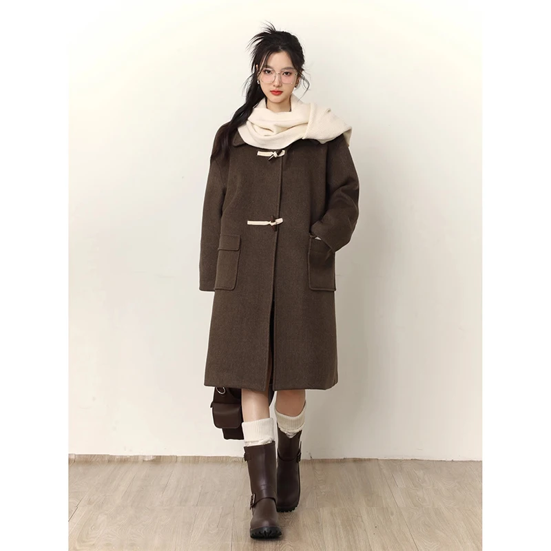 

Winter New Thickened Cow Horn Button Woolen Coat Women Coats Hepburn Style Medium Length Woolen Coat