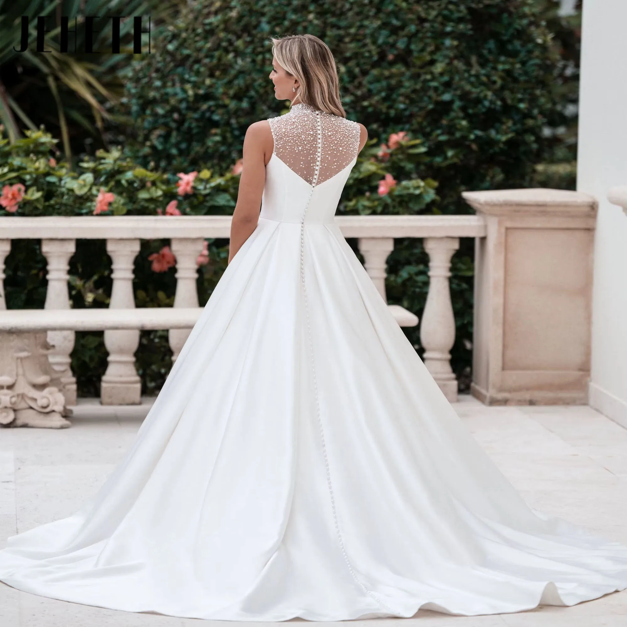 Popular alta pescoço frisado lantejoulas cetim vestido de casamento luxo a linha vestidos de noiva trem varredura vestido de noiva personalizado