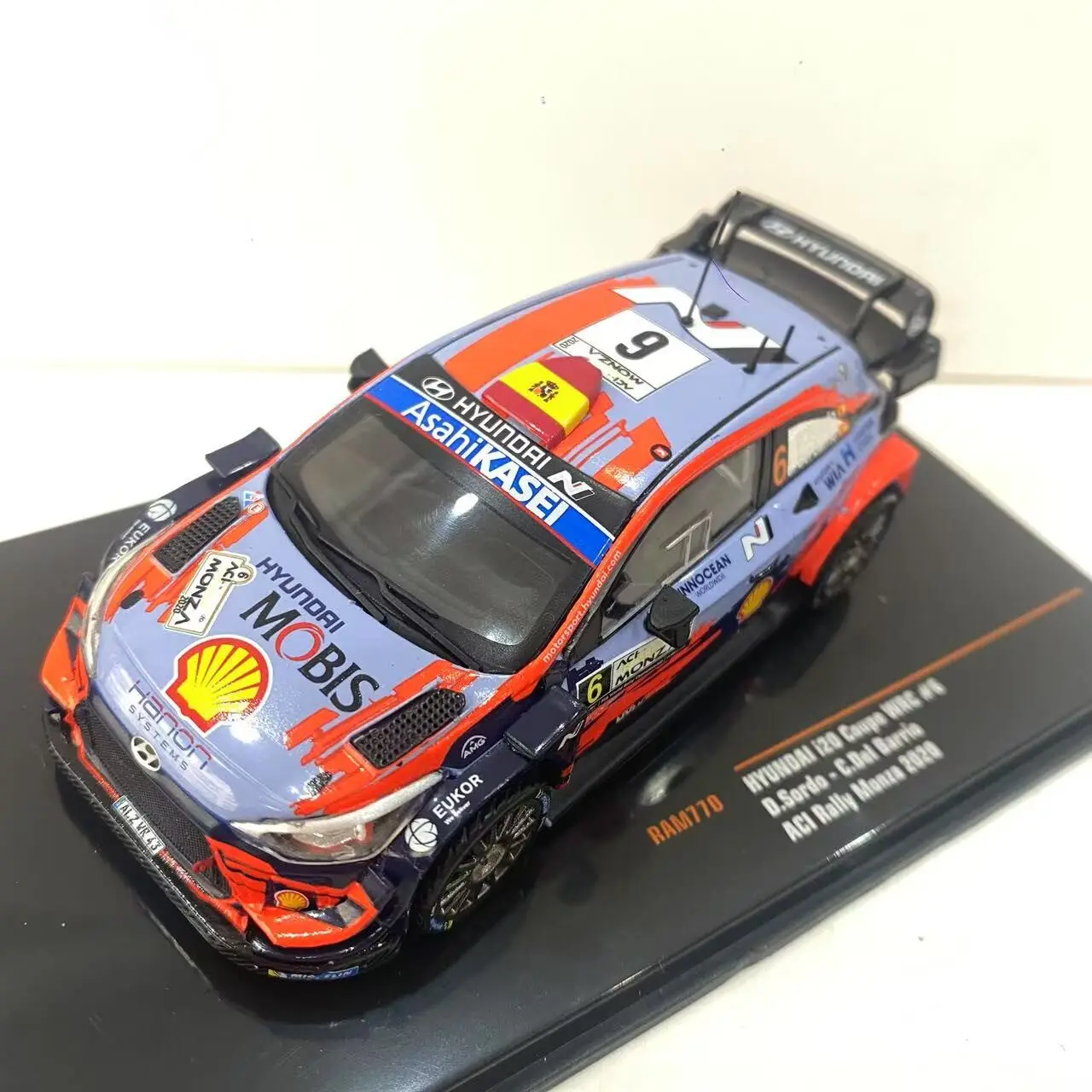 

1/43 HYUNDAI i20 WRC 2020 Alloy model decorative ornaments