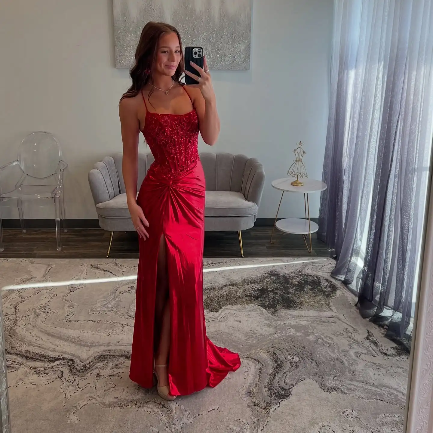 シャロンはセクシーなレッドサテンコルセットシアーマーメイドウエディングドレススリットビーズロングイブニングパーティードレスSH164カスタマイズ