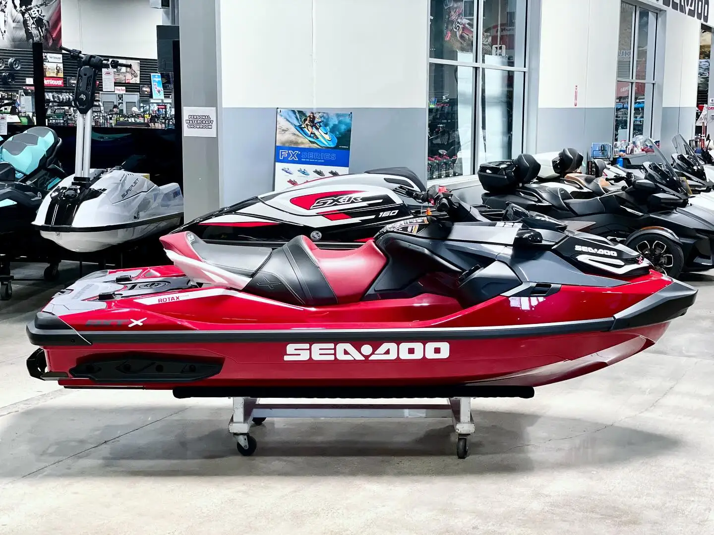 Sea Doo RXT-X 2024 + Paquete de tecnología, Fiery Red Premium, 3 plazas, PWC Performance Watercraft, más vendido, 325