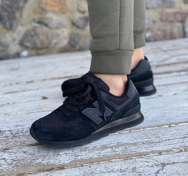 All black new balance runners best sale