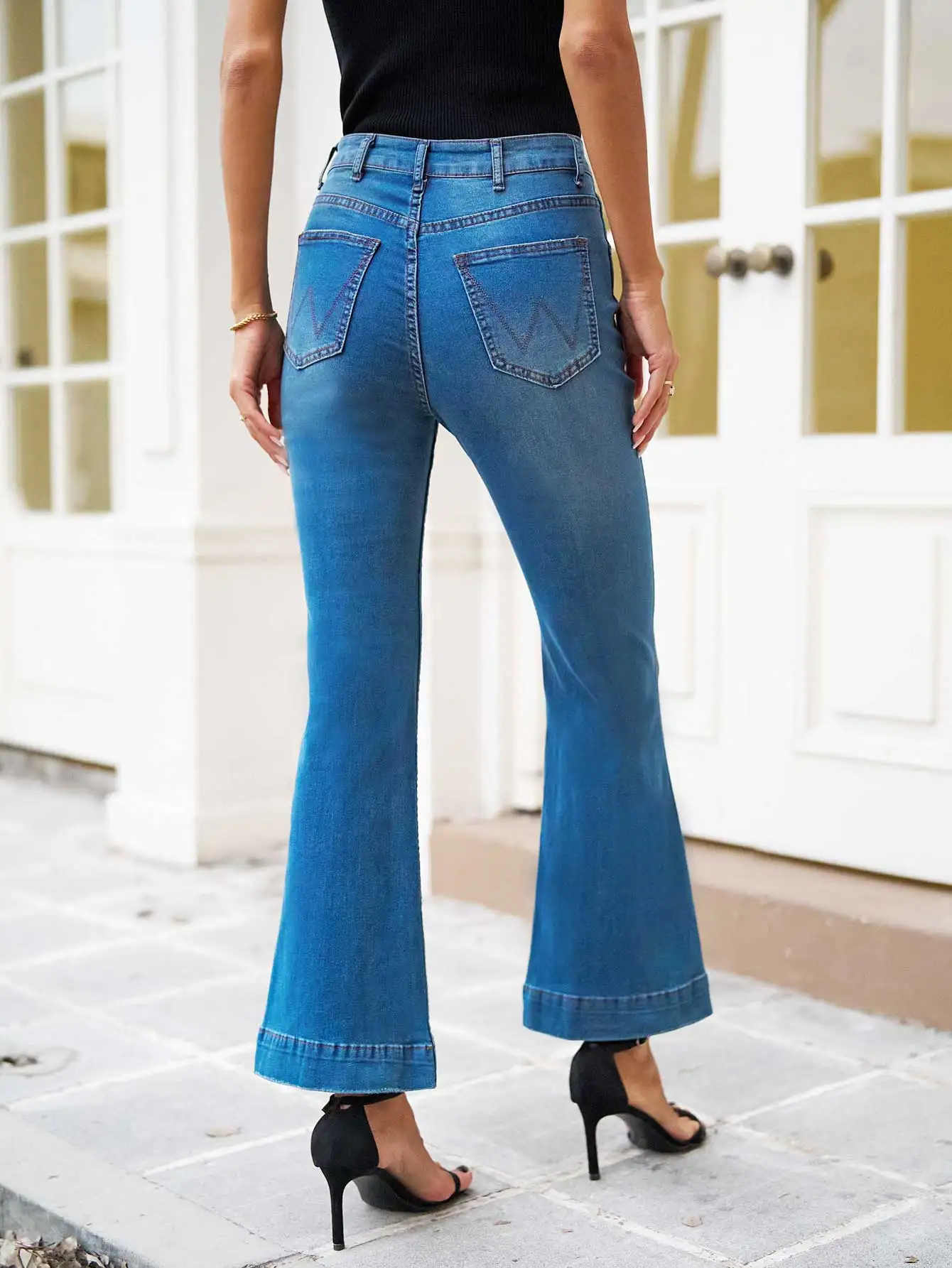 Dżinsy flare damskie, dżinsy bootcut z rozszerzanymi nogawkami, dżinsy z wysokim stanem, elastyczne, wyszczuplające dżinsy z rozszerzanymi nogawkami.