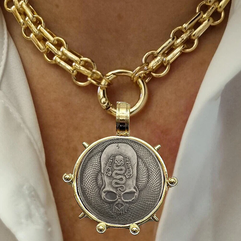 Collar con colgante de moneda grande de Orla británico, Penny Collectibles, calavera, serpiente, monedas HOBO, libertad, medio dólar