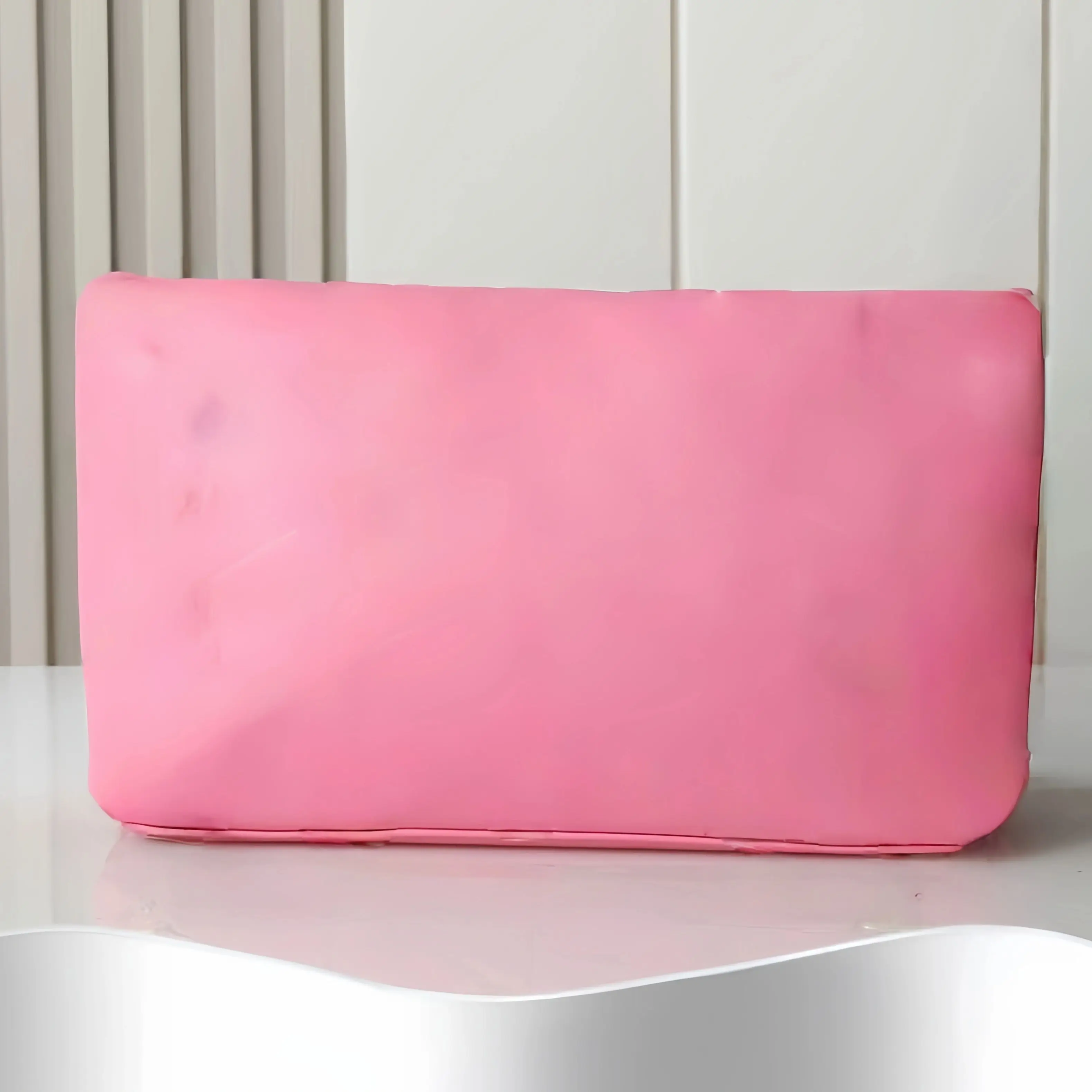 

2026 New Women's Clutch/Crossbody Bag with Metal Chain, Available in Ten Colors, Retro, Stylish, Classic Bright Pink, 30-20-10cm