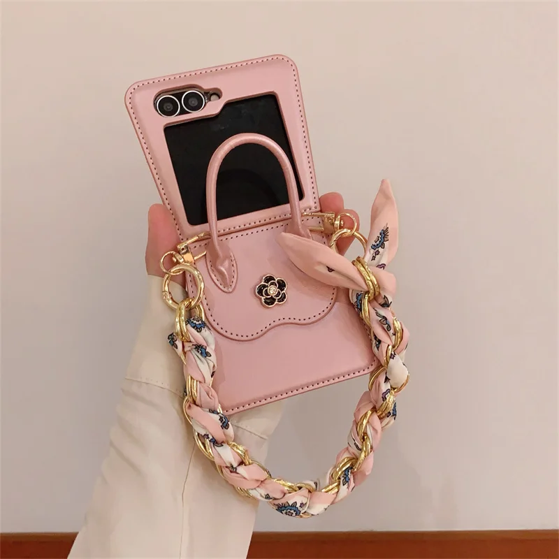 Etui na telefon Deluxe PU Leather Handbag 3D Flower do Samsung Galaxy Z Flip 6 5 4 3 Etui na telefon Zflip5 flip6 Premium Silk Scarf Case — zdjęcie produktu 3