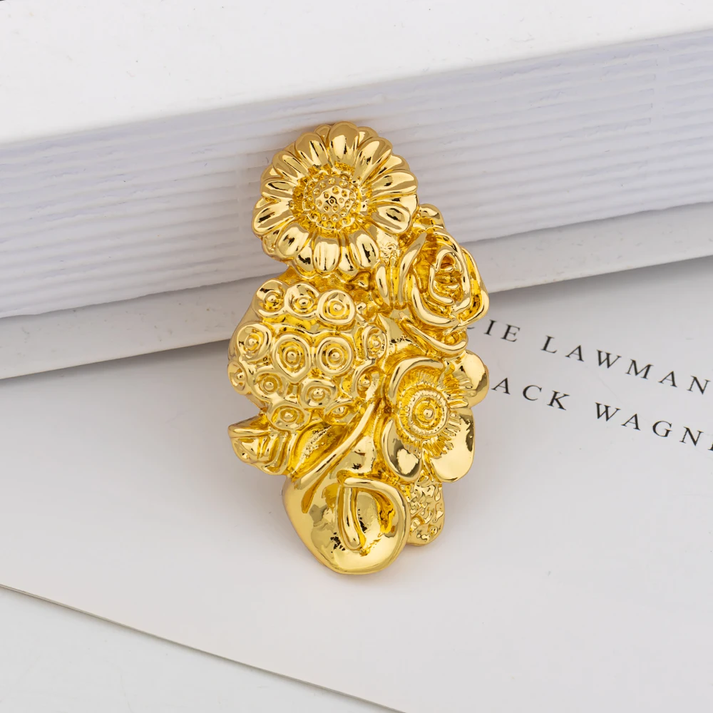 Überzogener Armreif und Ring-Set, modisches romantisches Rosendesign, hohles Armband, farbiges Schmuckzubehör für Hochzeiten – Detail 14