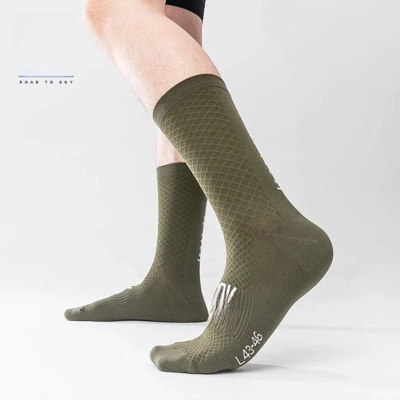 AliExpress ROCKBROS ROAD TO SKY Sport Socks Professional Cycling Socks High Elastic Shock Absorbing Sock Breathable Sock Bike Socks