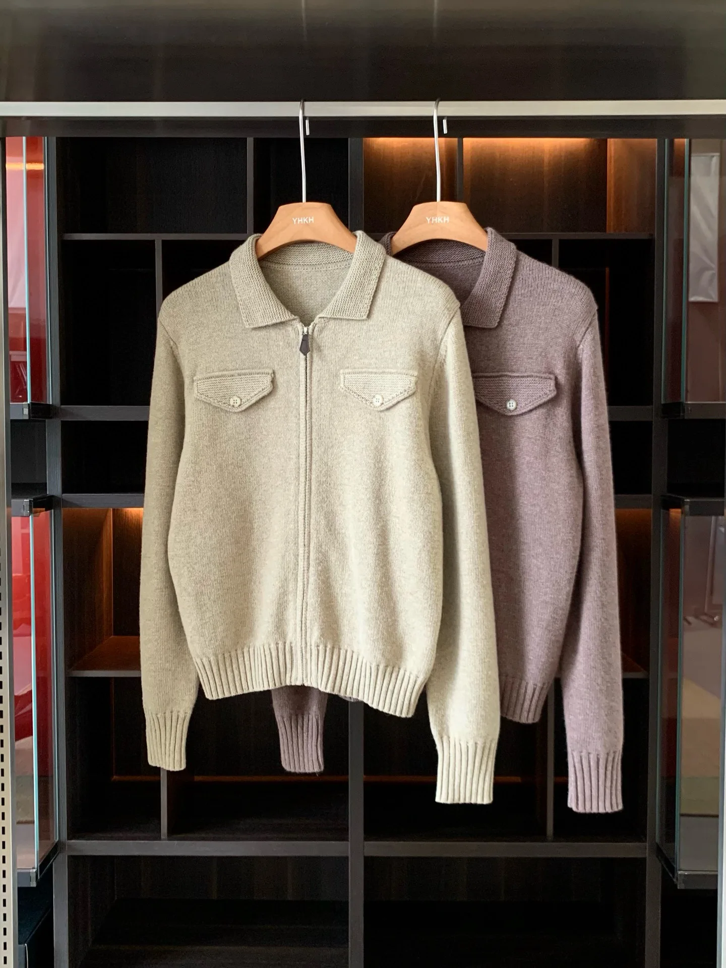 

Autumn-winter high quality elegant knitted cardigan
