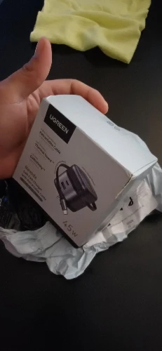 UGREEN Nexode 45W Charger with Retractable 45865 photo review