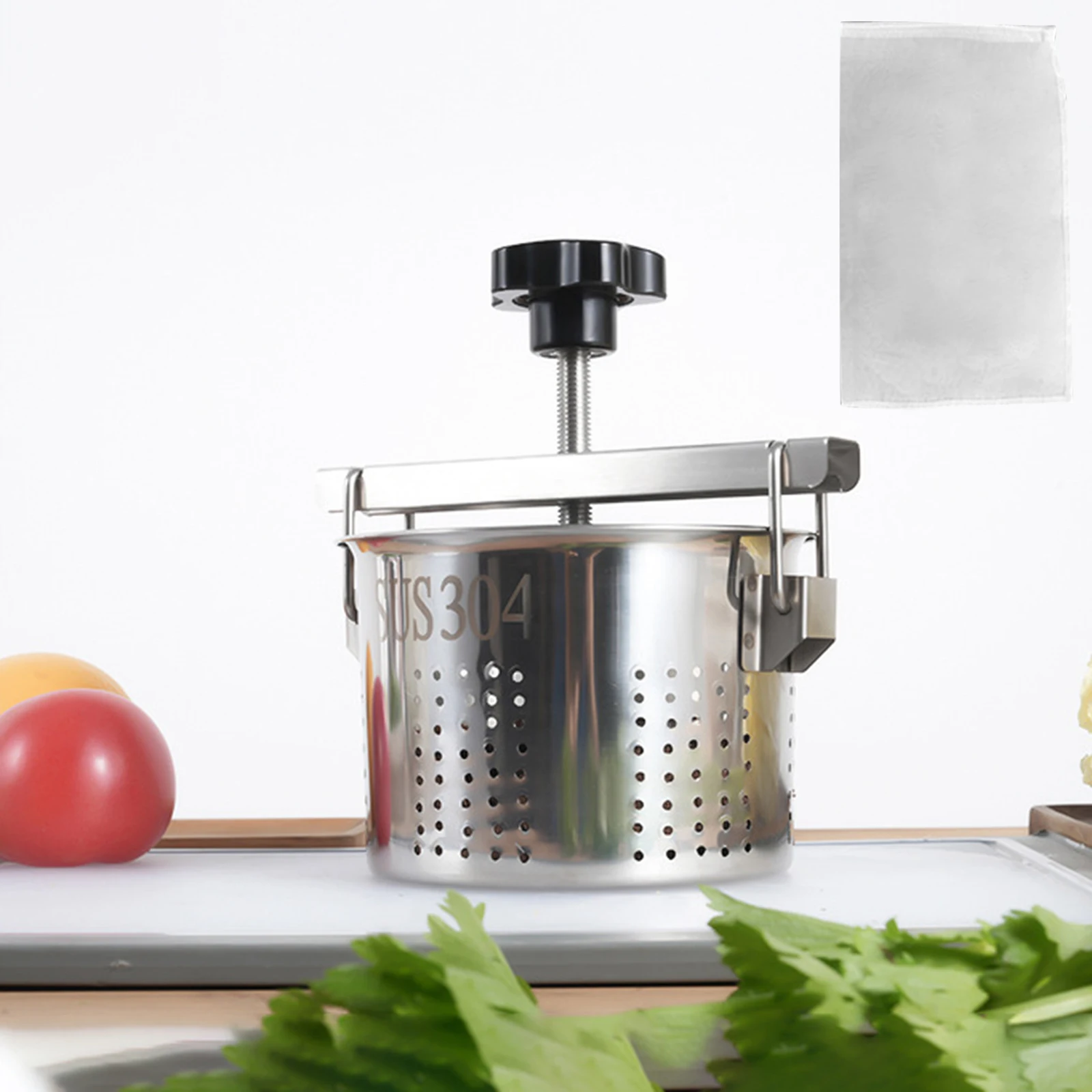 #76 Most Reviewed Juicers