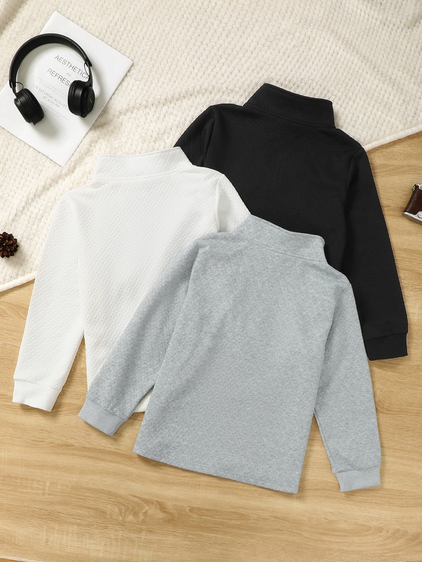 سويت شيرت للأطفال مكون من 3 قطع بسحاب ربع، بلوفرات مبطنة بأكمام طويلة للأولاد، نسيج يحافظ على الدفء، مناسب للخارج.