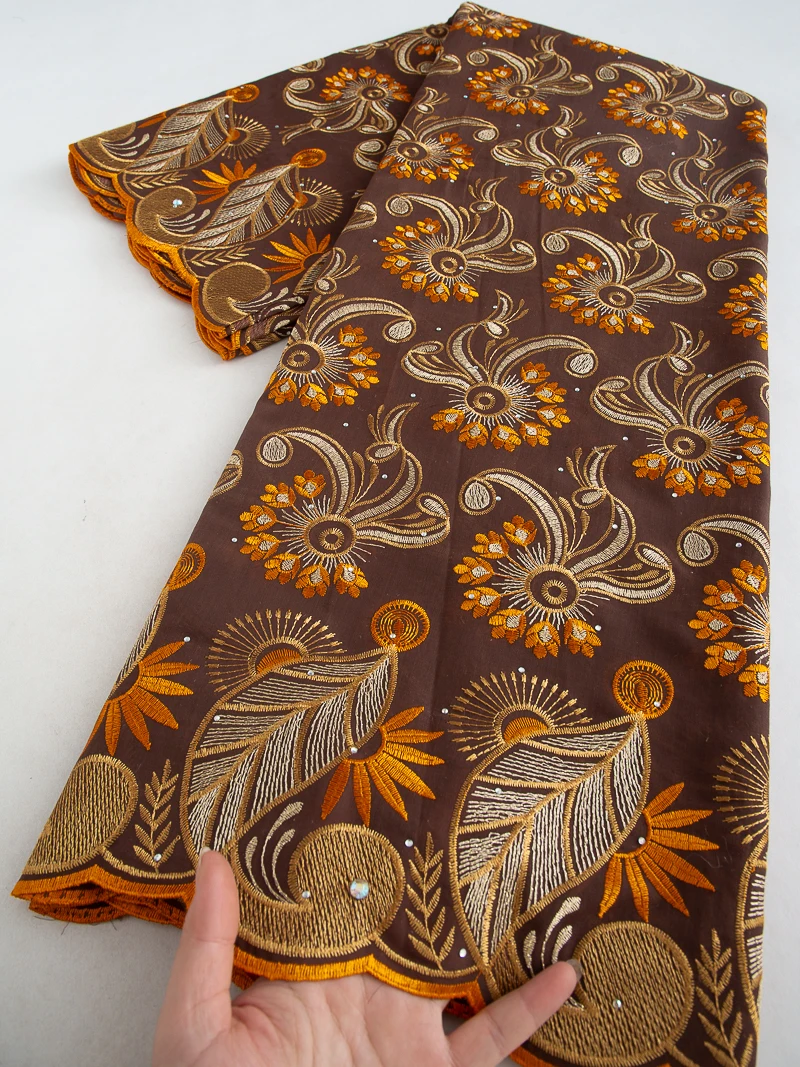 

2025 Latest Nigerian Swiss Voile Lace Fabrics African Embroidered Cotton lace Fabrics for Sewing Woman Wedding DIY Dresses 4557