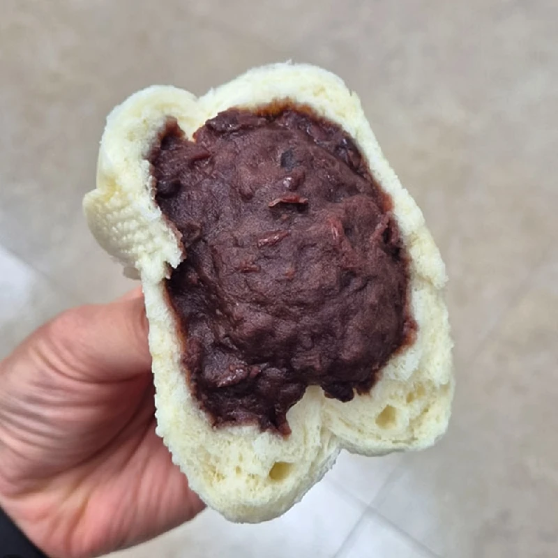 Gwangju Hanok old jumbo steamed bread red bean buns 100gx5 chewing taste is a fantastic harmony of red bean juice