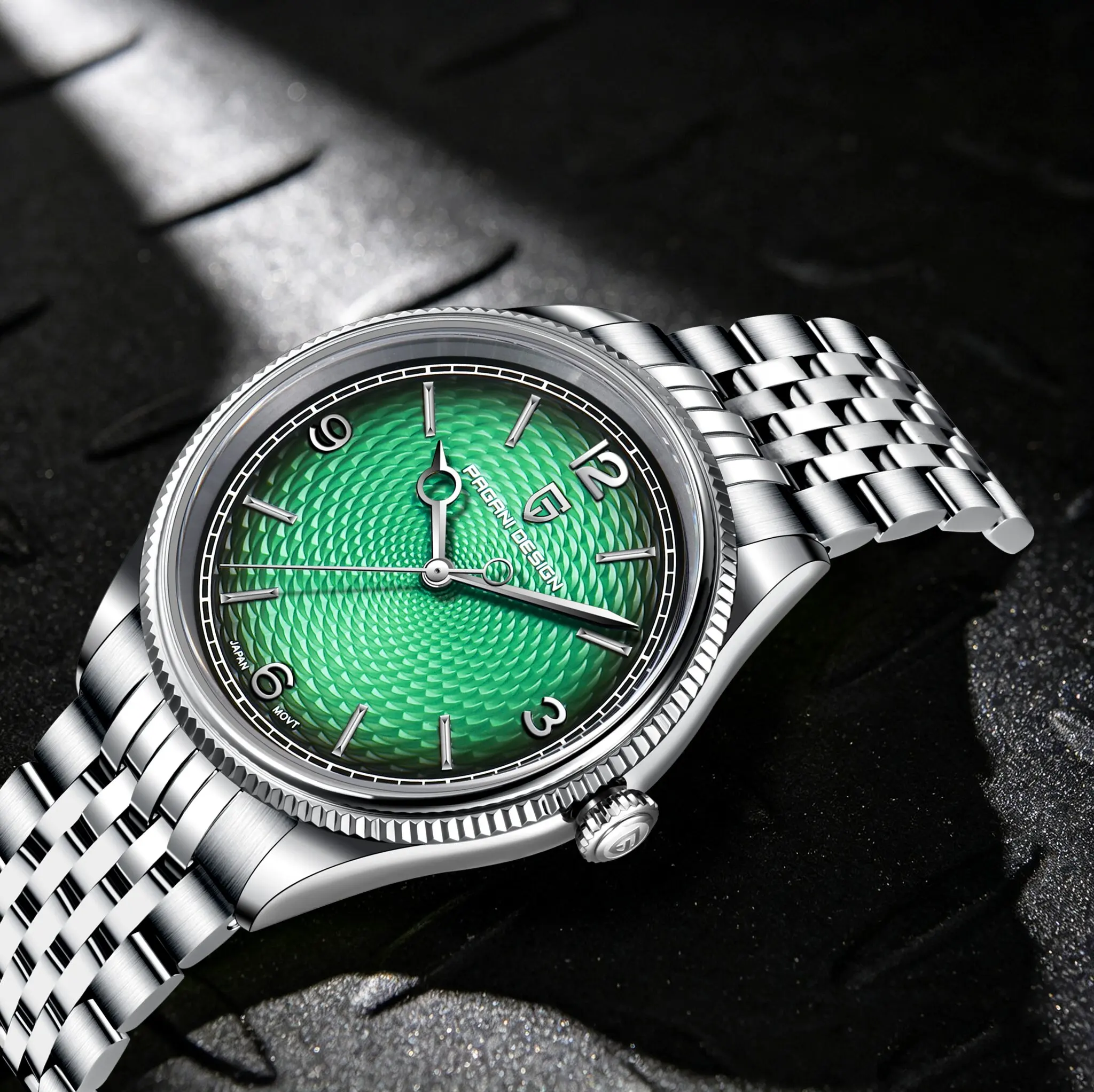 Image of PAGANI DESIGN Luxus-Herren-Quarz-Armbanduhr mit Wellenstruktur, grünes Zifferblatt, VH31, Saphir-Edelstahl, formelle Business-Kleideruhr für Herren