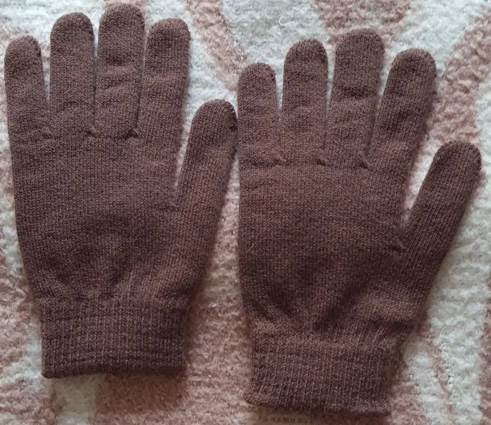 Solid Colored Wool Gloves for Cold Resistance, Cycling, Brushed Warmth, Thickened Fleece, Windproof in Winter photo review