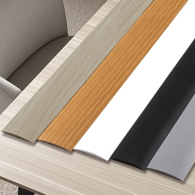

1.57-inch wide self-adhesive PVC floor transition strip, wood grain design, floor edge decoration, door gap threshold strip.