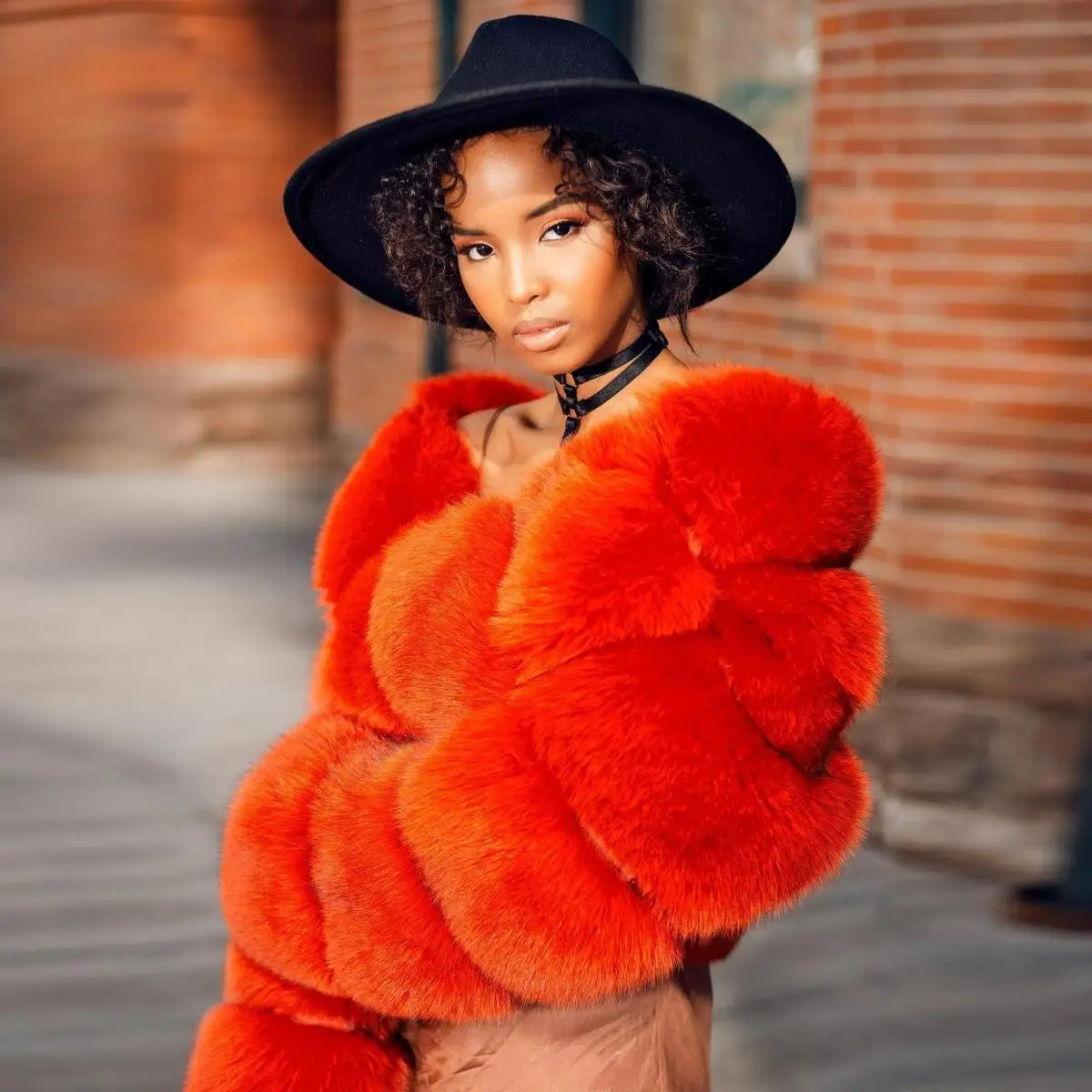 

Short Orange Fox Fur Coat Real Women Winter New High Quality Whole Skin Genuine Fox Fur Coats Stand Collar Thick Warm Overcoats