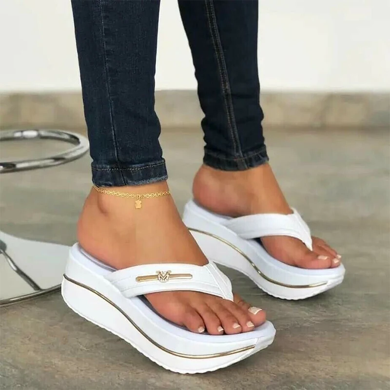 Sommer Damen Keil Flip-Flops 2024 plus Größe dickbesohlte rutsch feste Flip-Flops modische lässige Damen Outdoor-Strands chuhe