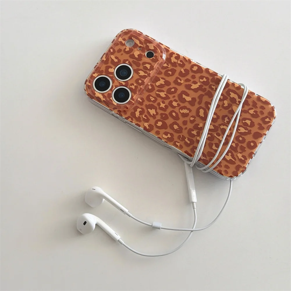 حافظة هاتف جديدة شاملة بفتحة رفيعة بطبعة الفهد، مناسبة لهاتف iPhone 17 Pro، 13، 14، 15، 16 Promax أزياء مضادة للسقوط