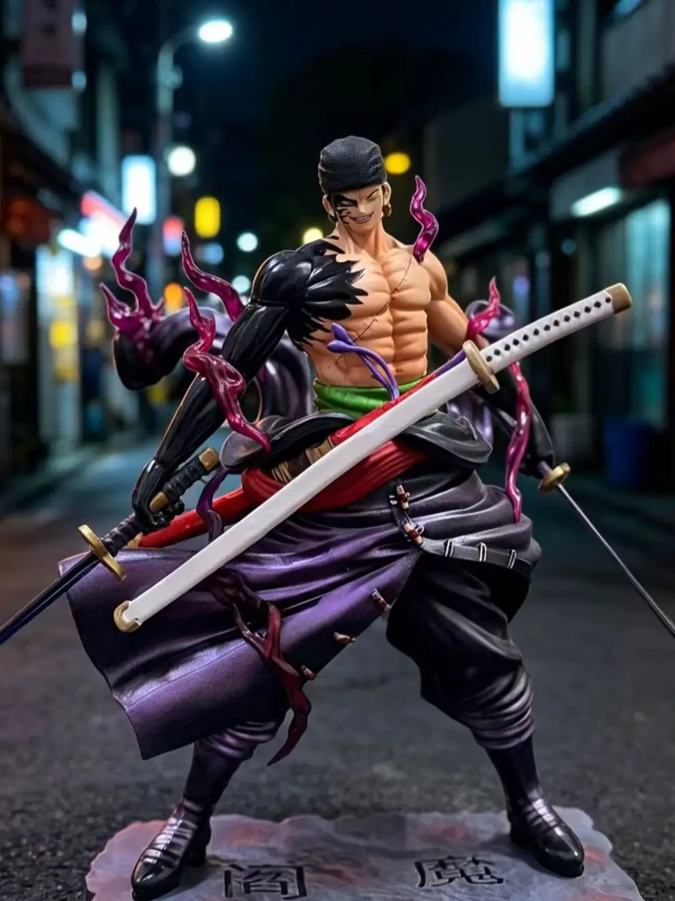 

Cool Zoro with Enma Figure anime game peripheral models, trendy toys, anime figurines, table decorations, and birthday gifts