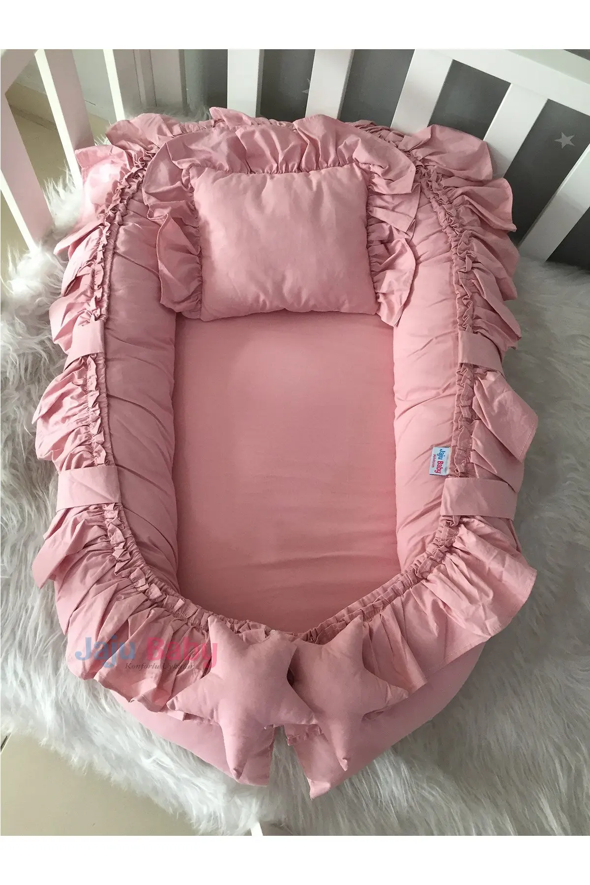 

Handmade Powder Ruffle Luxury Design Babynest