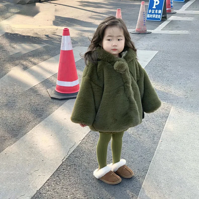 Winter Girls Children Faux Fur Hooded Coat Fashion Baby Girl Thicken Warm Plush Lining Hooded Jacket Kids Outerwear Clothes