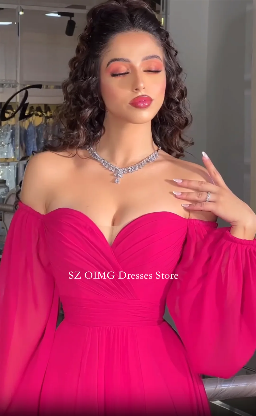 OIMG Dubai Mordern Off-Shoulder Side Slit Prom Dresses Fuchsia Evening Dress Chiffin Women Evening Gowns Formal Party Dress