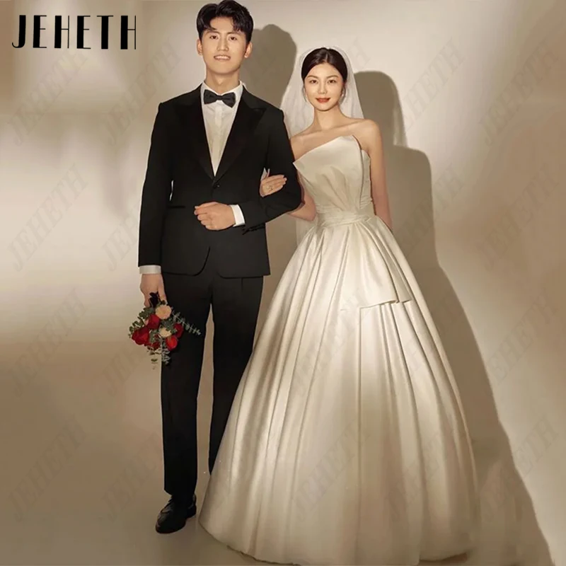 

JEHETH Satin Strapless Korea Wedding Dresses Women Simple Pleat Bridal Gown Elegant Backless 웨딩드레스 Photography Sleeveless A-Line