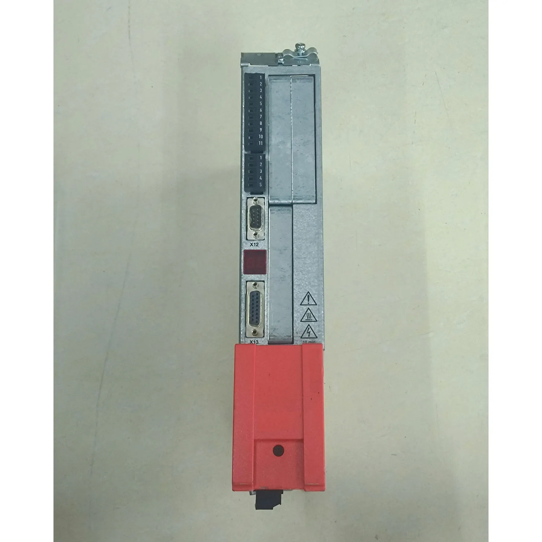 MXA81A-002-503-00 servo drive used in good condition