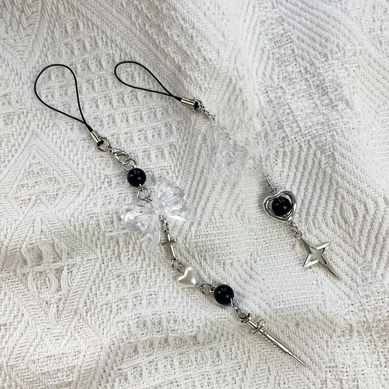 Y2K Harajuku – breloque de téléphone, pendentif avec nœud croisé, cœur, pierre noire, seringue, lanière, porte-clés, cadeau pour femmes et filles