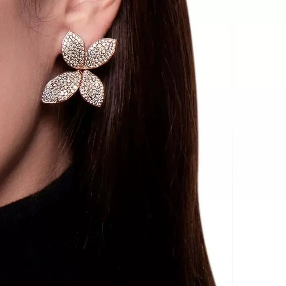 

Stonefans Fashion Full Rhinestone Large Flower Earrings Stud Jewelry Exquisite Bridal Stud Earrings Weddding Accessories Gift