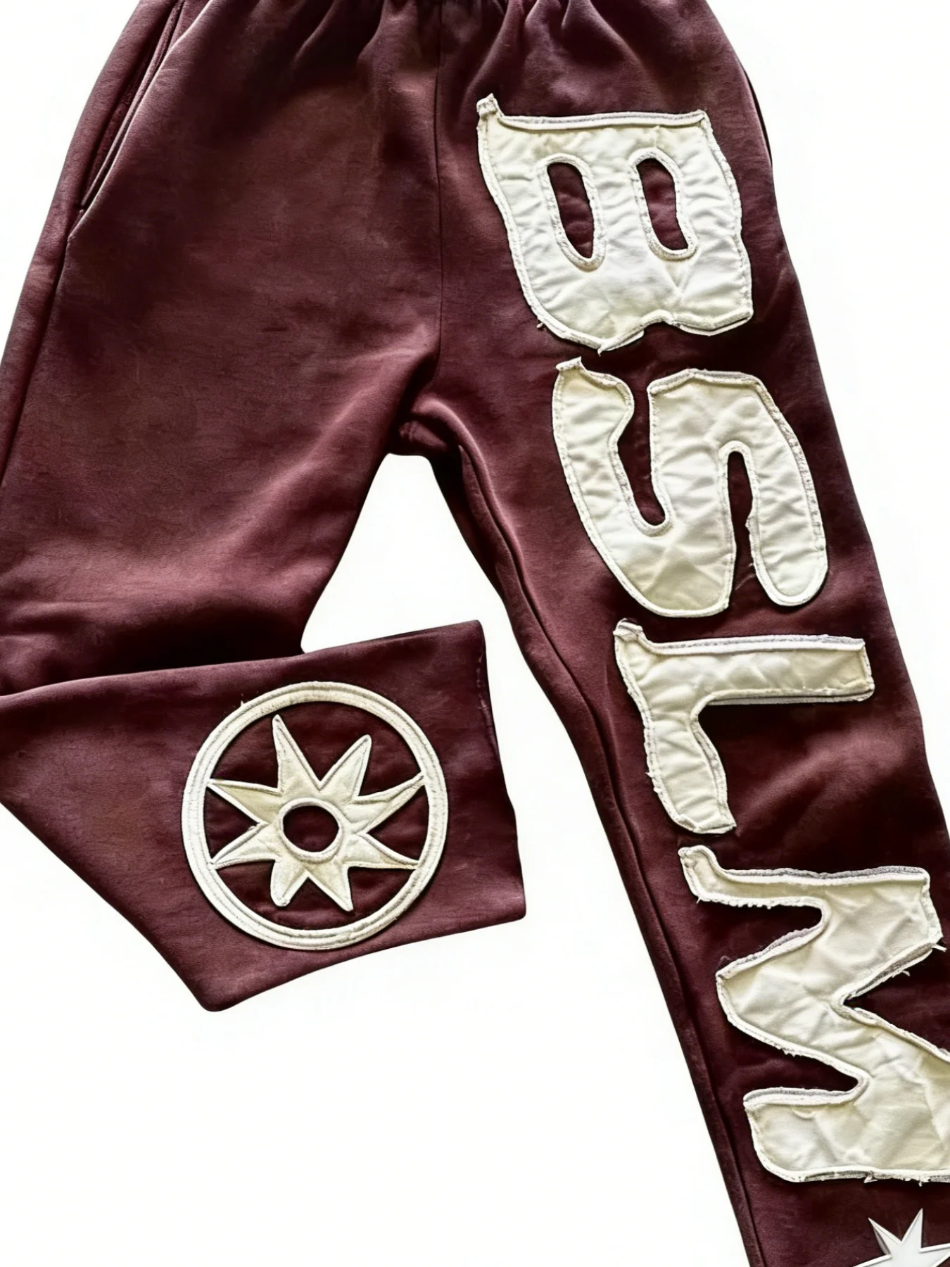 

Men's Retro Applique Embroidered Street Style Sweatpants Joggers Sportswear Design