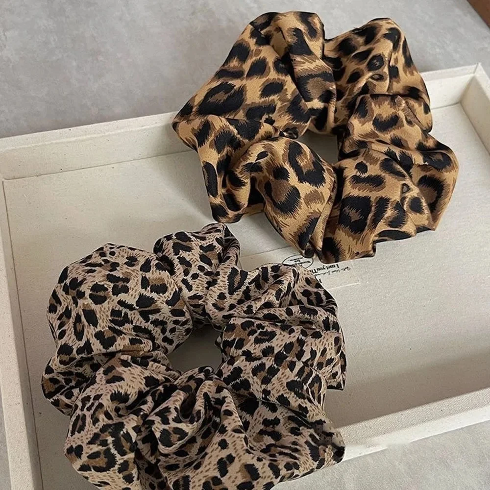 Attache de cheveux imprimé léopard, mode coréenne, corde de cheveux, chouchou surdimensionné pour femmes, bandeau élastique à haute élasticité, accessoires pour cheveux