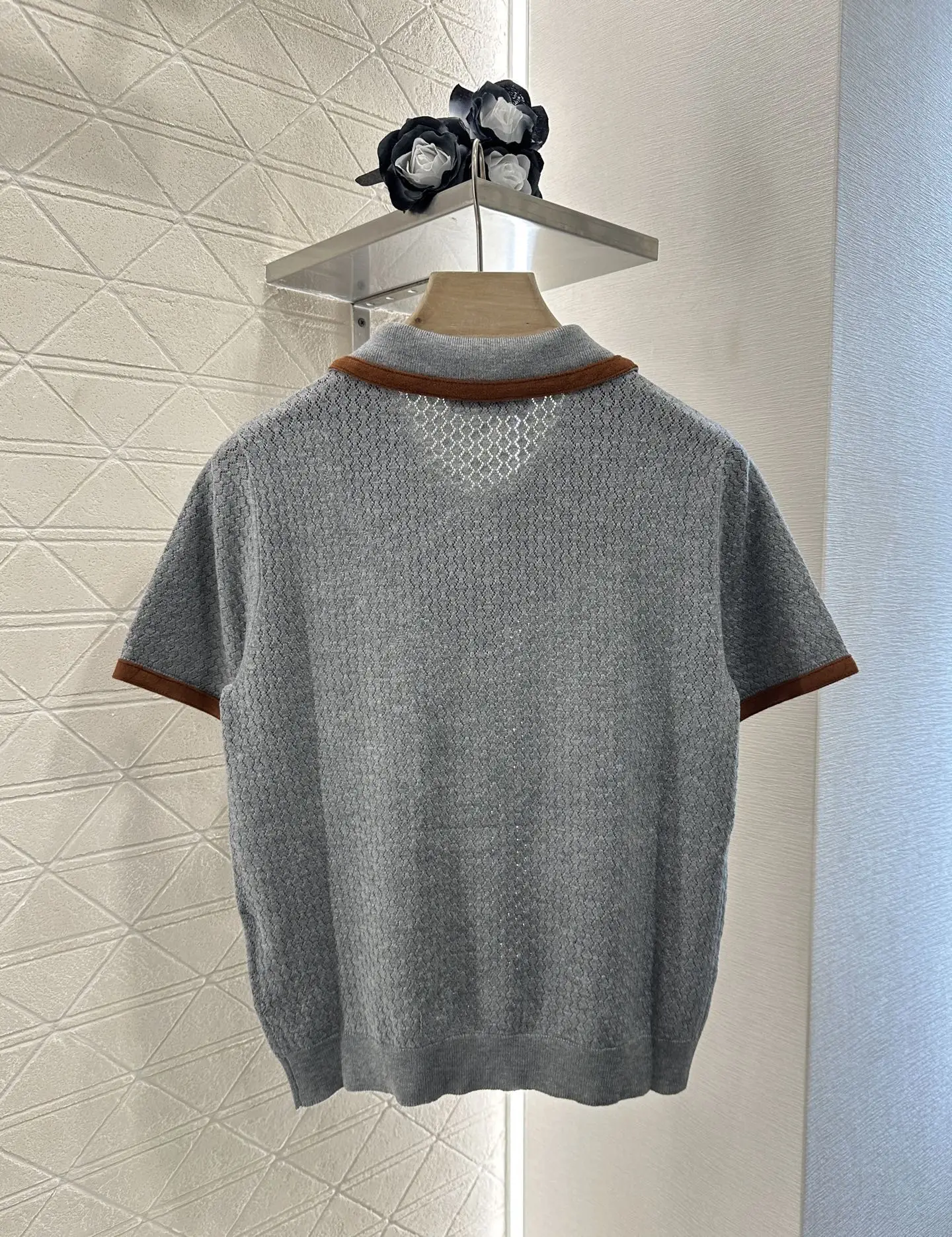 

2025 Summer New Knitted Collar Embroidered Letter Loose, Comfortable and Versatile Women's Short Sleeve Top XM-BN-1190