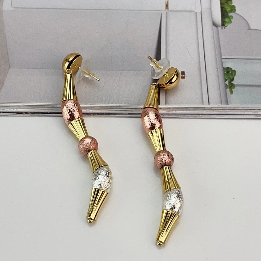 EMMA موضة دبي مطلية بالذهب الخرز القلائد أقراط خواتم مجموعات المجوهرات الجميلة للنساء هدايا مجوهرات حفلات الزفاف FHK21416