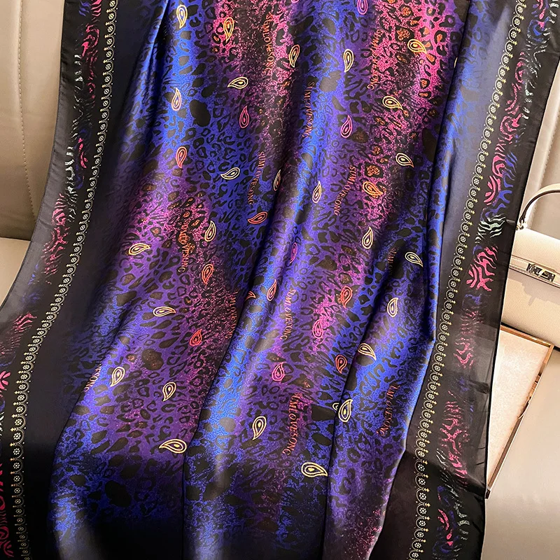 Mode Druck Große Schal Wraps Seide Schal Frauen Luxus Marke Satin Stirnband Hijab Bandana Turban Foulard Sommer Strand Stolen – Detail 2