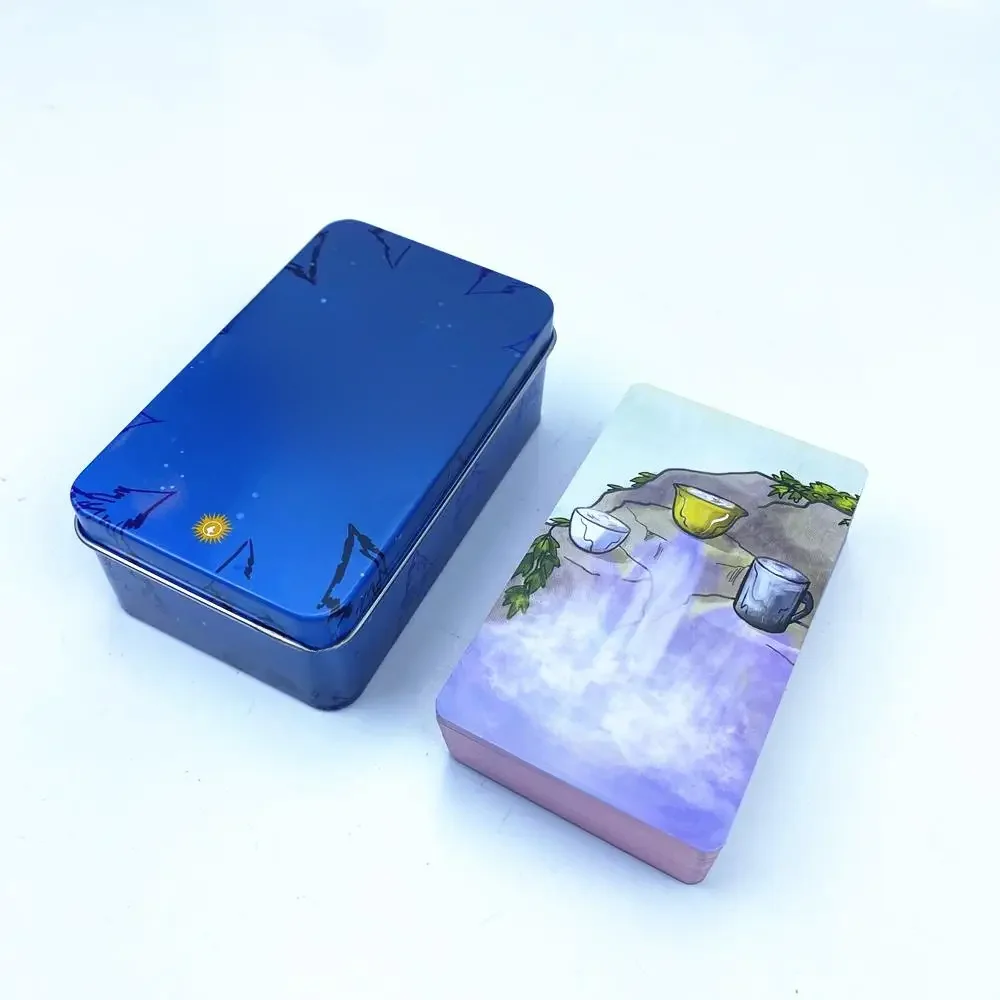 Tarot spacieux 10*6 cm dans une boîte