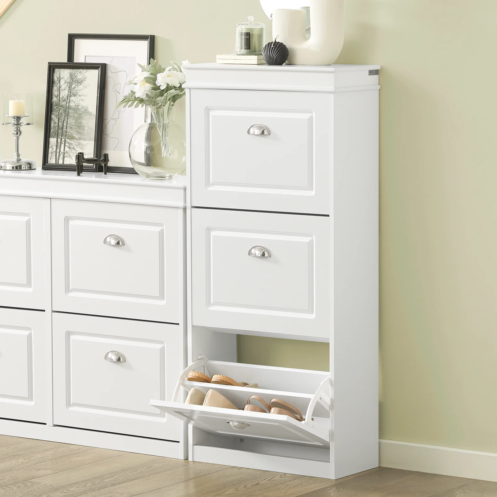 SoBuy FSR94 Armoire à chaussures avec étagère à chaussures à 3 rabats avec 6 surfaces d'étagère Commode à chaussures Étagère à chaussures