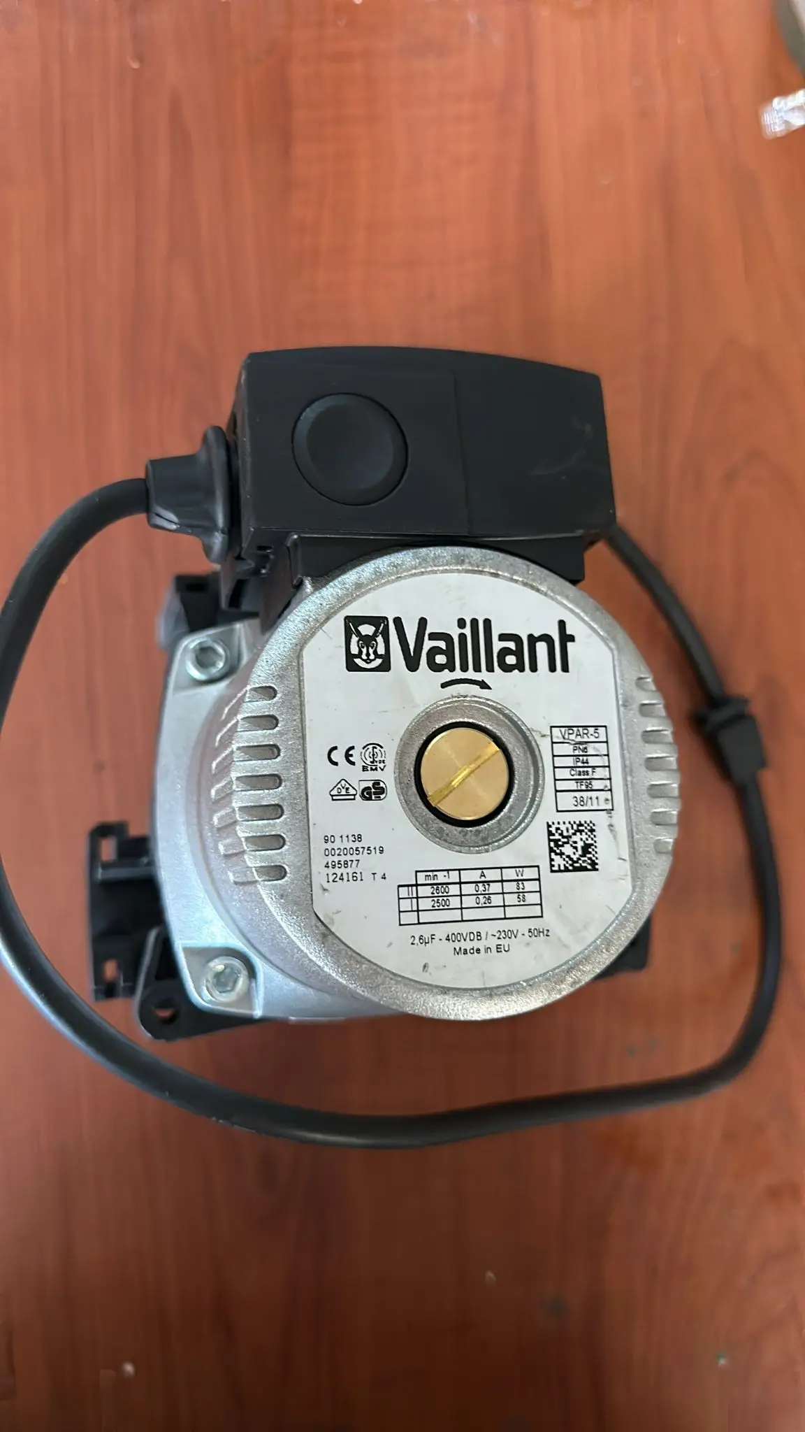 VAILLANT ECOTEC PLUS 612 615 618 624 630 637 824 831 5 DELIVERED PUMP 178983