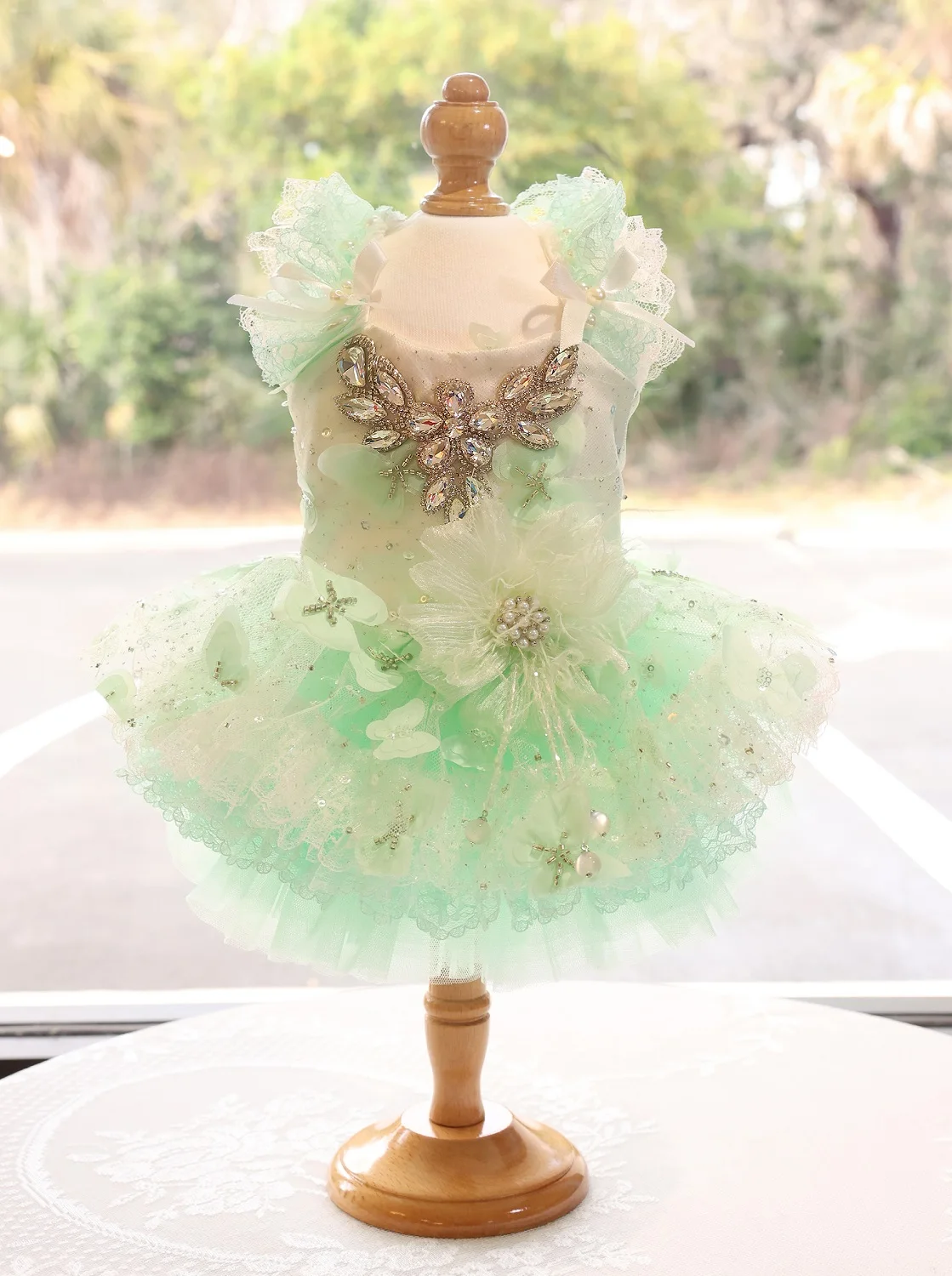 Handmade Mint Green Tulle Flower Dog Dress Rhinestone Beaded Princess Skirt Luxury Small Pet Wedding Party Gown Formal Outfit